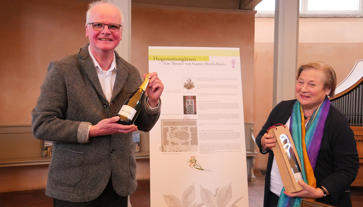 Jutta Michelsen und Bolko Bouché mit Bouché-Champagner