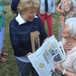 Fides Mahrla bedankt sich bei der Gastgeberin. Foto: Krackher