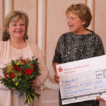 Spende für den Schulförderverein.