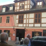 Das restaurierte Haus in der Jägerstraße 39 zeigt je zur Hälfte die historische Fachwerkfassade aus dem 18. und die darüberliegende Putzfassade aus dem 19. Jahrhundert. Das restaurierte Haus in der Jägerstraße 39 zeigt je zur Hälfte die historische Fachwerkfassade aus dem 18. und die darüberliegende Putzfassade aus dem 19. Jahrhundert.