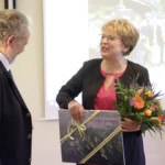 Fides Mahrla dankt dem Referenten. Foto: Bouché