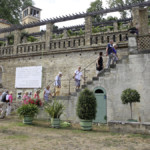 Die erste Gruppe macht sich auf den Weg.