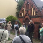 Gerhard Petzholtz zeigte Fotos von Klein Glienicke während des Mauerbaus «An einer Stelle war die Straße gerade mal fünf Meter breit. Links und rechts war Mauer».