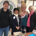 (v.l.n.r.) Mitglieder Ralf und Hsiu-Mei Cabos, Fides Mahrla und Karin Genrich am Stand des Kulturstadt Potsdam e.V.
(Foto: Hannelie Khodaverdi-Weinand)