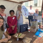 Unsere Standbetreuung beim diesjährigen Kulturerbenfest: (v.l.) Franziska Fürstenau, Irmgard Hratzki, Hsiu-Mei Cabos, Karin Hennig und Bolko Bouché.