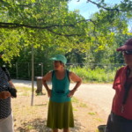 Ankunft in Düppel. Die Pfeife für den Ernstfall musste Tourenführer Dyprand von Queis nicht einsetzen ;-)