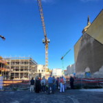 Noch ist der Blick frei zur ehemaligen Feuerwache, bislang Sitz der Jüdischen Gemeinde.