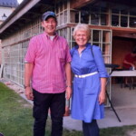 Frank Schröder und Fides Mahrla freuen sich über das gelungene Fest.