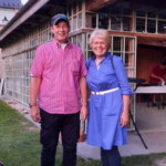 Frank Schröder und Fides Mahrla freuen sich über das gelungene Fest.