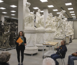 Skulpturen des Fontänenrondells:
Erde-Feuer-Wasser-Luft und Diana-Apoll-Merkur-Venus-Minerva-Mars-Jupiter-Juno